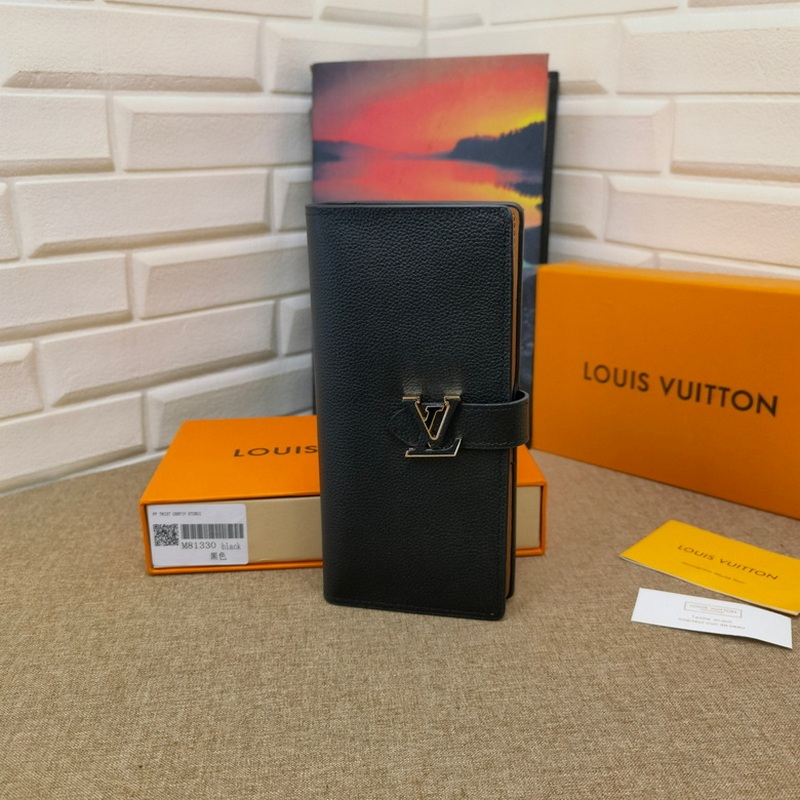 LV Wallets 255